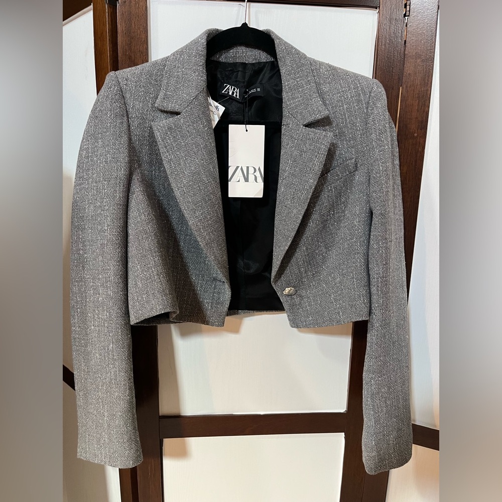 Zara Women's Charcoal Cropped Blazer size small NWT